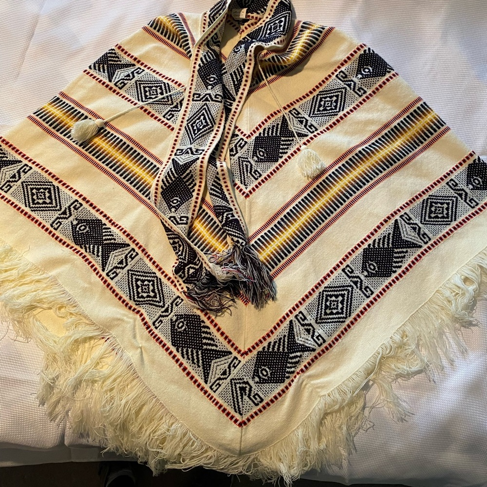 Vintage poncho made in Equador